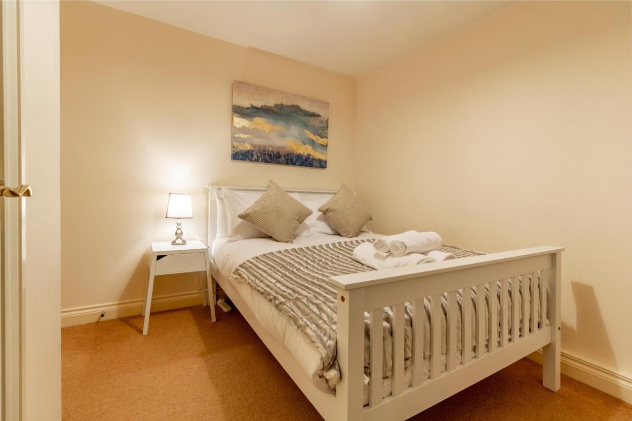 Host & Stay - Hillbrook House Apartment Great Malvern Ngoại thất bức ảnh