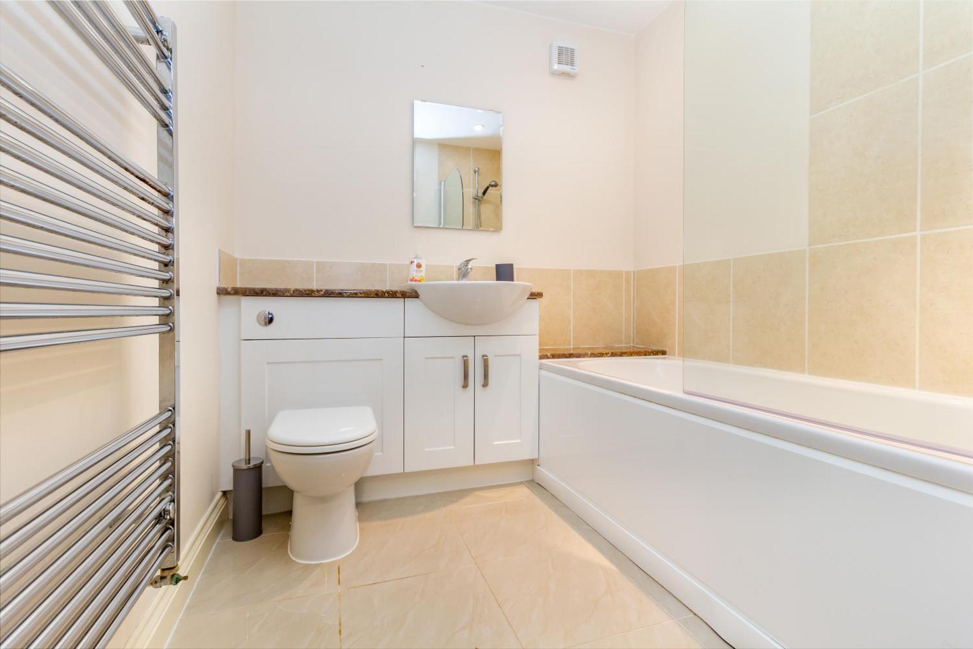 Host & Stay - Hillbrook House Apartment Great Malvern Phòng bức ảnh